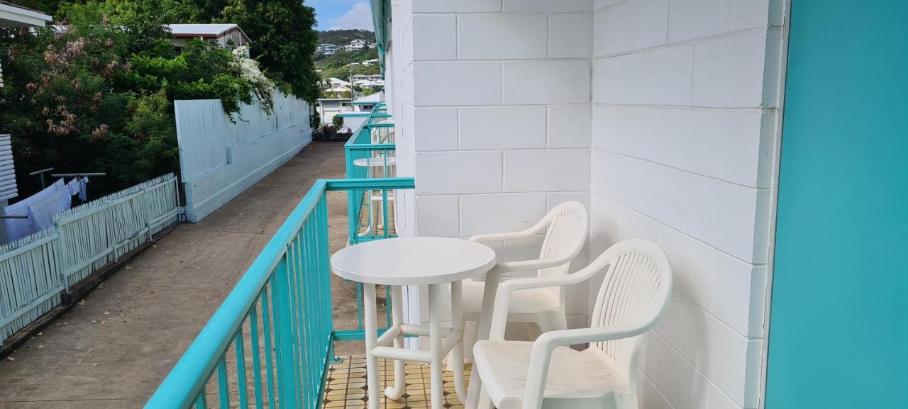 Emthree Seaside Apartments Townsville Exterior foto