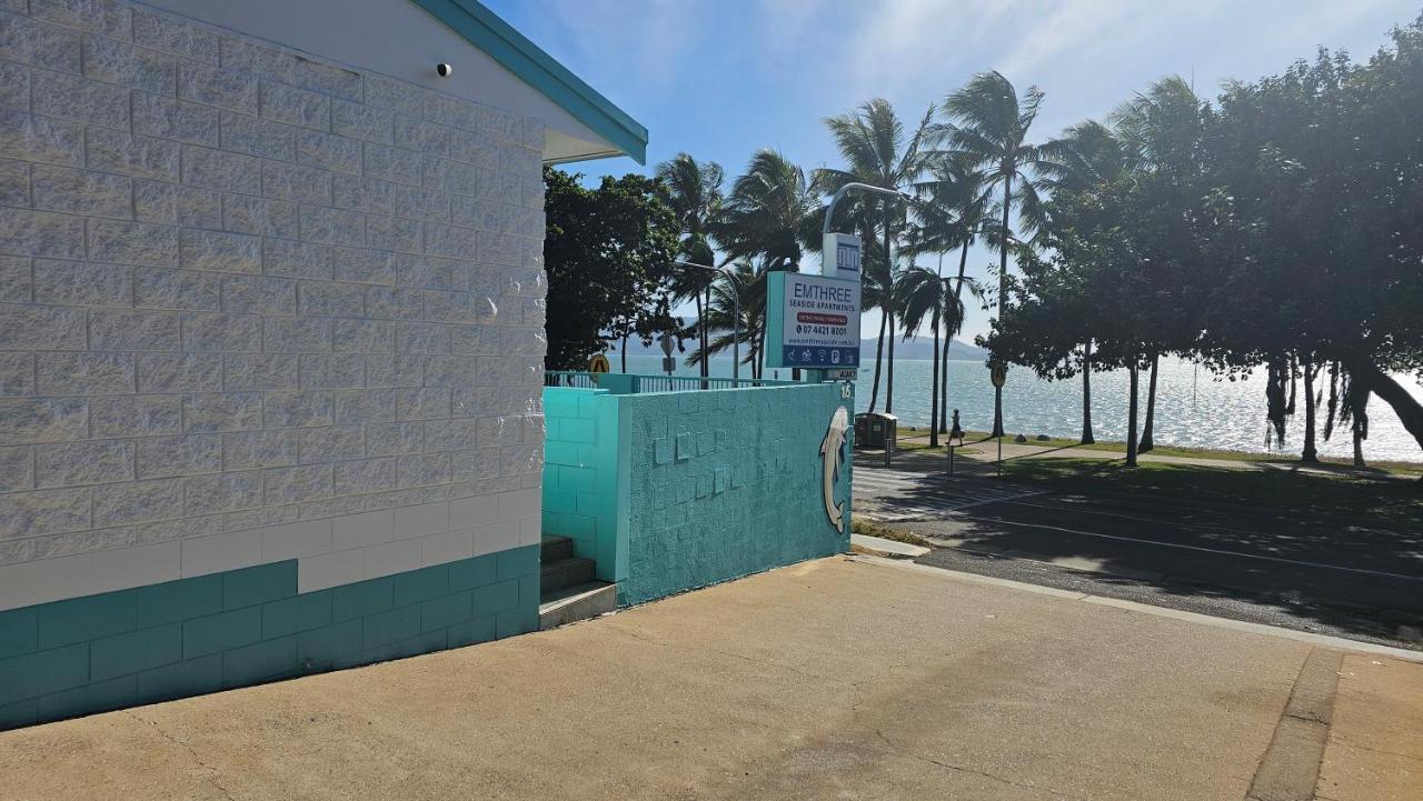 Emthree Seaside Apartments Townsville Exterior foto